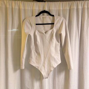 Abercrombie & Fitch Soft Collection Long Sleeve Bodysuit – White, Size M